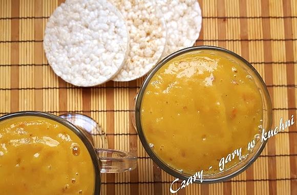 Koktajl z mango i brzoskwinią