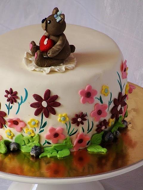 Tort z misiaczkiem dla Zosi