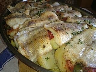 Filet pstrąga zapieczony z młodymi ziemniakami i fasolką szparagową
