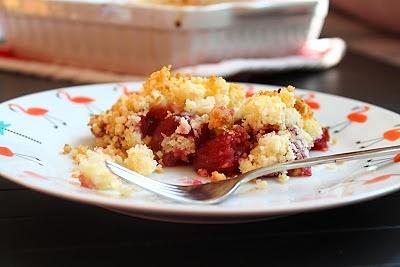 Crumble z czereśniami