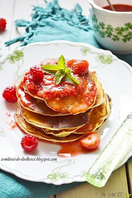Pane Cakes z musem owocowym