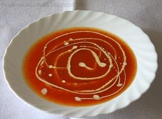 Zupa dyniowa z pieczoną papryką