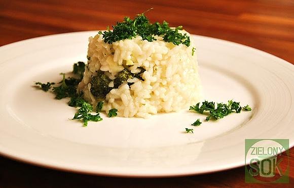 Risotto z brokułami i białym winem
