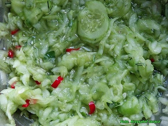 Mizeria ogórkowa z chili