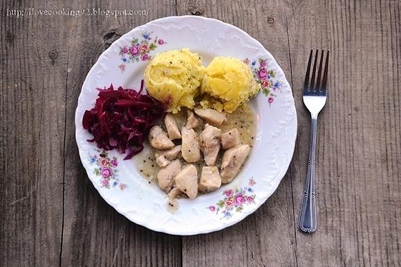 Pierś z kurczaka w sosie miodowo-musztardowym