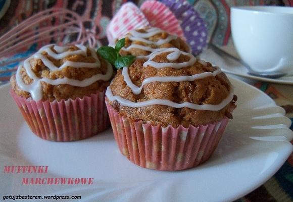 Muffinki marchewkowe