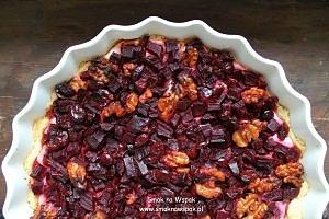 Tarta z burakami i żurawiną