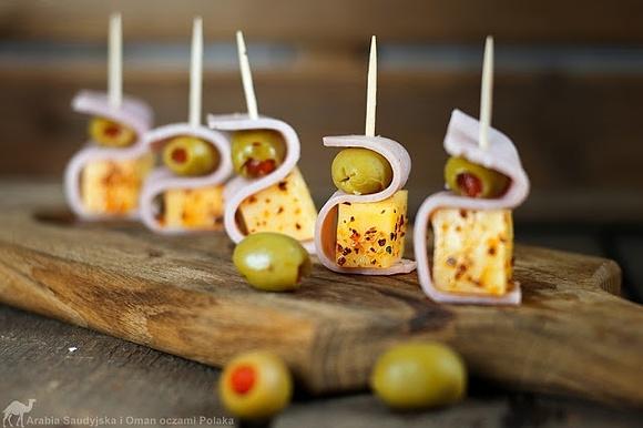 Marynowany ser Manchego