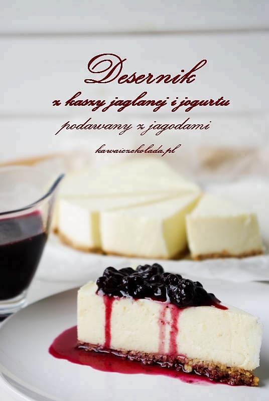 Jaglany deser na zimno z jogurtem i jagodami