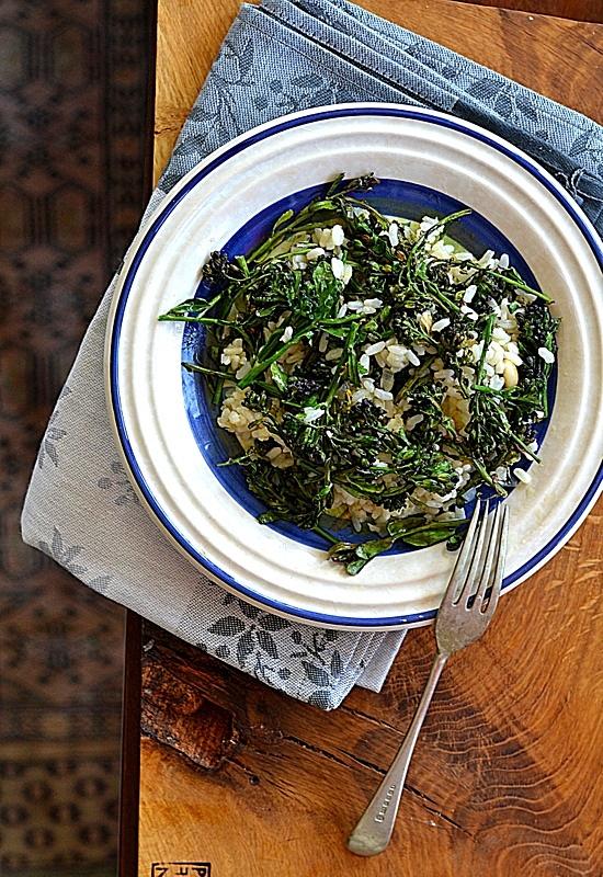 Risotto na sposób francuski z brokułami gałązkowymi