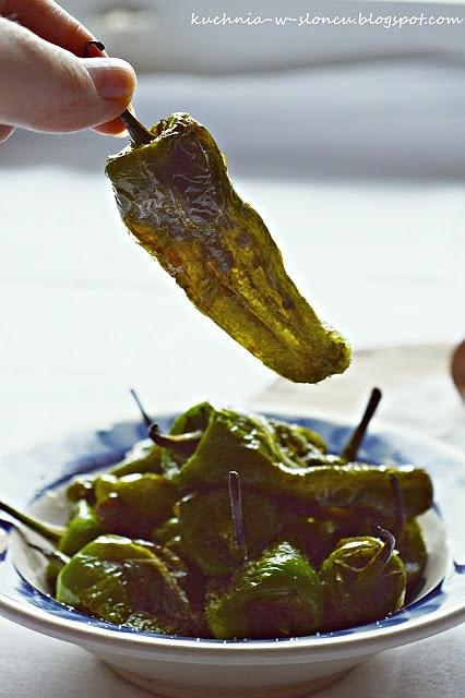 Hiszpańskie tapas z ogonkiem