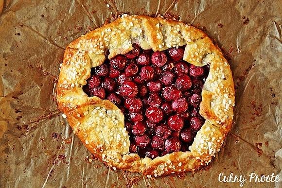 Twarożkowa galette z wiśniami