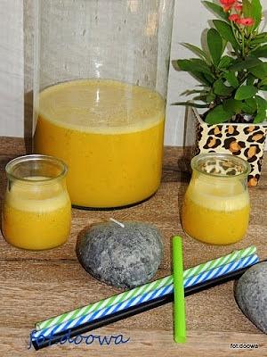 Lemoniada z mango i pomarańczy