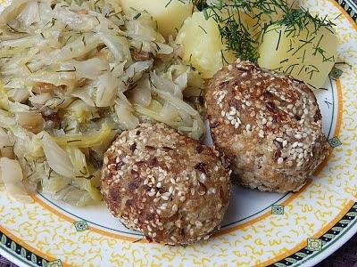 Kotlety mielone z serową niespodzianką