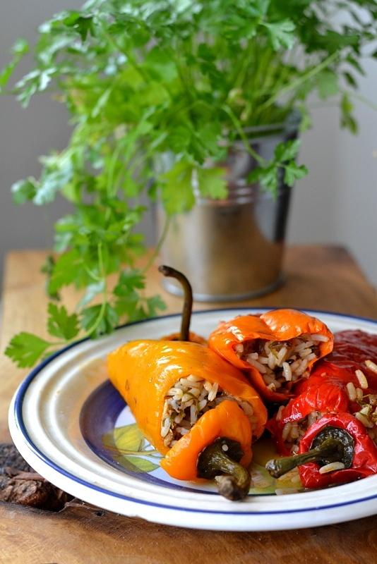 Papryki faszerowane winnym risotto