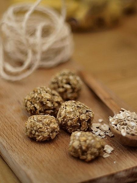 Bananowe ciasteczka wegańskie bez jajek mąki i mleka