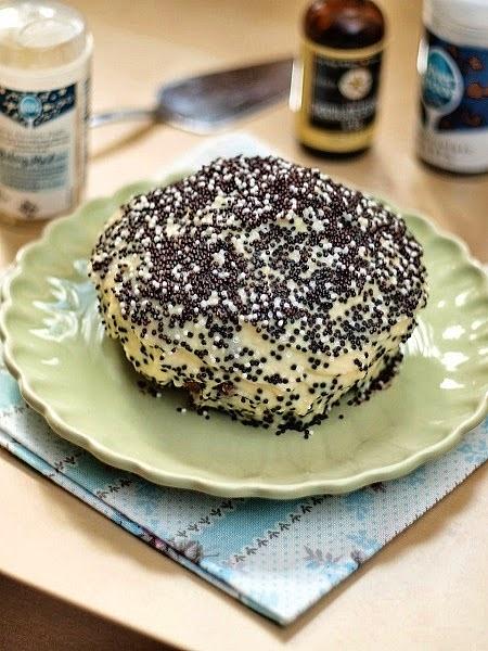 Miniaturowa babka z niespodzianką i szybki deser