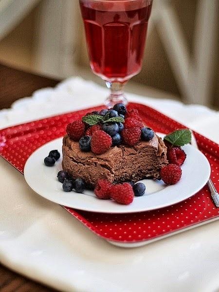 Kakaowy serniczek na owsianym spodzie jak Nutella