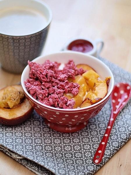 Raw Truskawkowa Granola wegańska