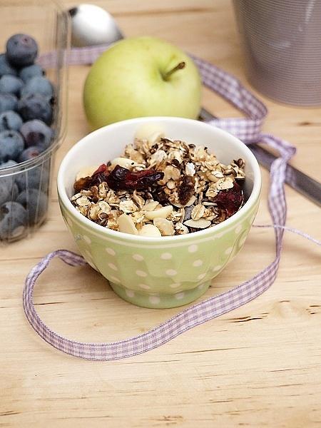 Szybka granola bakaliowa bez piekarnika