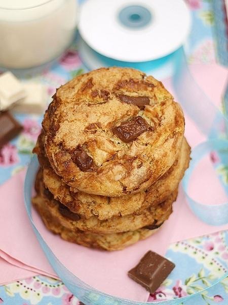 Chocolate chip cookies
