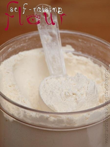 Jak zrobić self-raising flour