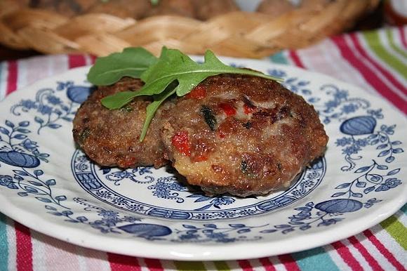 Delikatne mielone z papryką