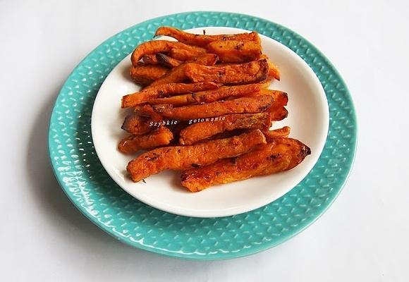 Frytki z batatów pieczone w piekarniku