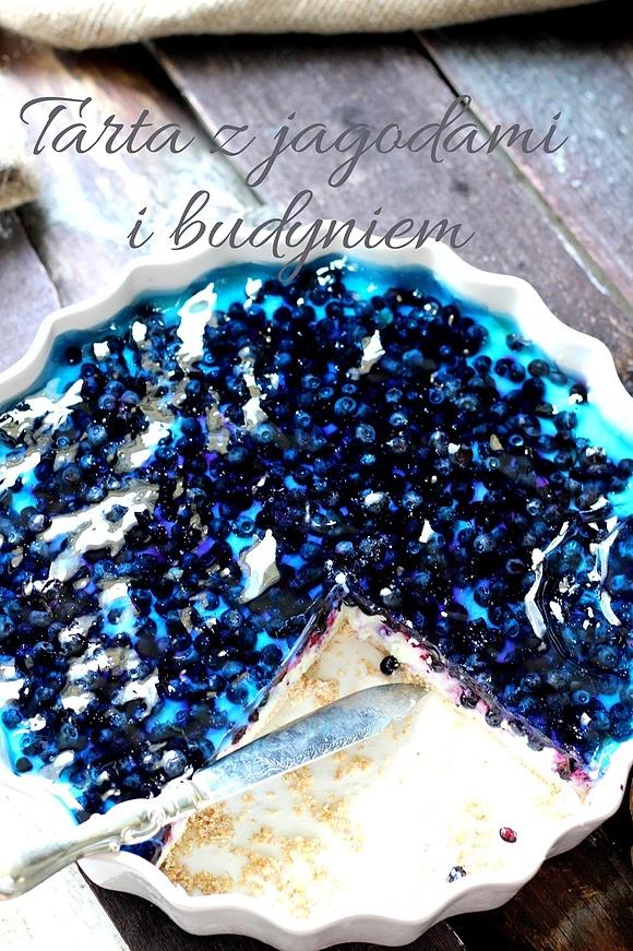 Tarta z jagodami i budyniem