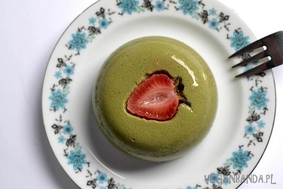 Zielona panna cotta z kaszy manny i matcha