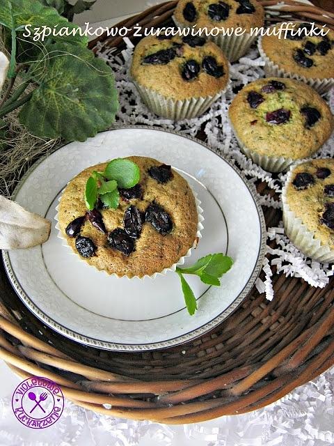Szpinakowo-żurawinowe muffinki