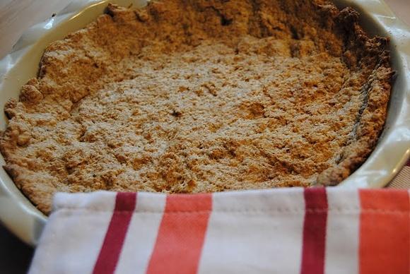 Wytrawna tarta orkiszowa z warzywami - szybki spód do nadziewania