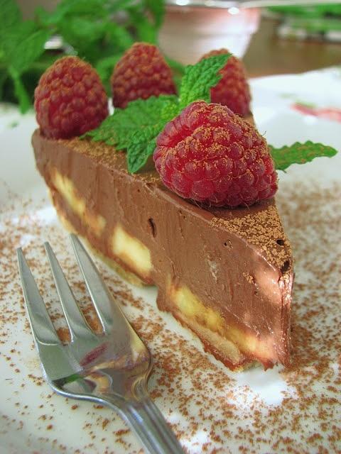 Obłędna tarta czekoladowa na mleczku kokosowym bez pieczenia
