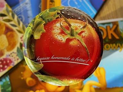 Domowy ketchup z pomidorów, papryki i cukinii