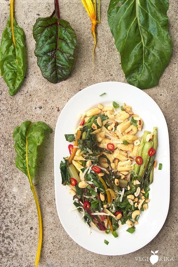 Gniocchi z boćwiną i pak choi