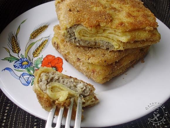 Krokiety z pieczarkami i mięsem z rosołu