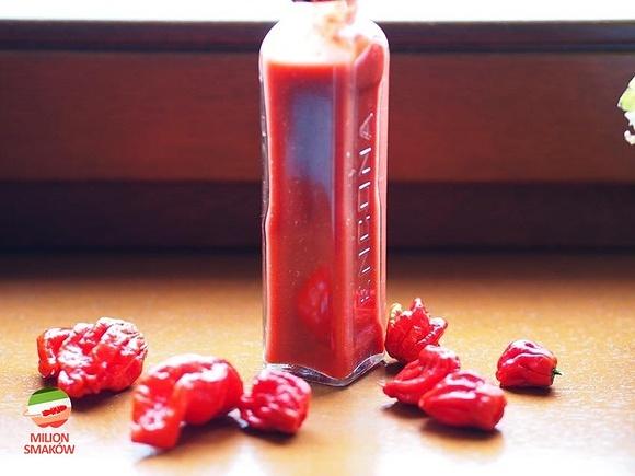 Piekielny sos śliwkowy z ghost pepper i Carolina Reaper