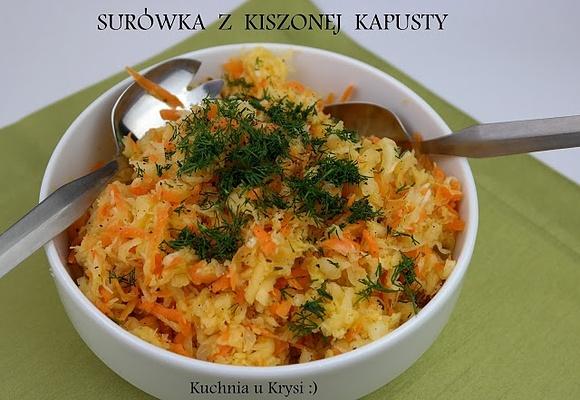 Surówka z kiszonej kapusty z marchewką i jabłkiem