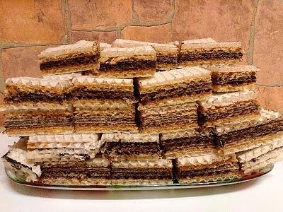 Wafle kajmakowo-kakaowe