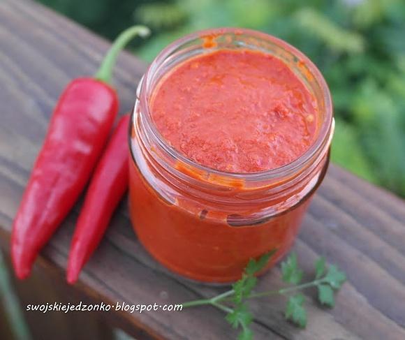 Ostra pasta chili dla odważnych – idealna na kanapki i do wędlin