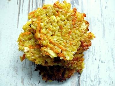 Placki z kaszą bulgur i marchewką