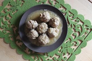Delikatne pulpeciki w sosie