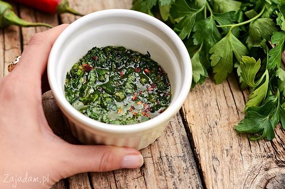 Argentyński sos chimichurri