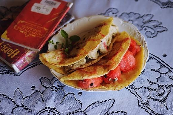 Naleśniki bezglutenowe z kalafiorowym ice cream o smaku mięty i czekolady