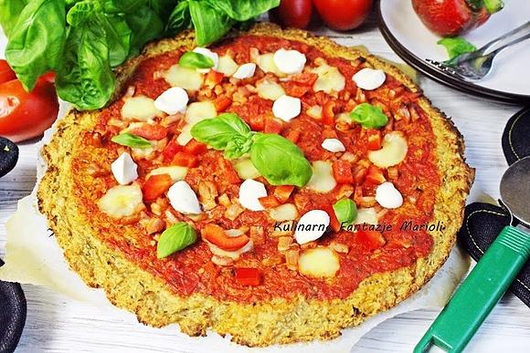 Dietetyczna pizza z kalafiora