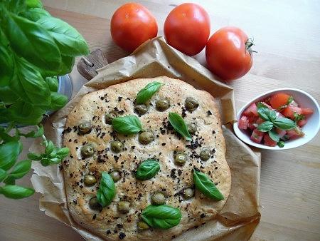 Focaccia - sprawdzony przepis na chrupiące pieczywo