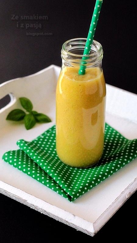 Owocowe smoothie z imbirem