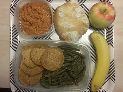 Jesienne warzywne lunchboxy z pieczarkami i szpinakiem