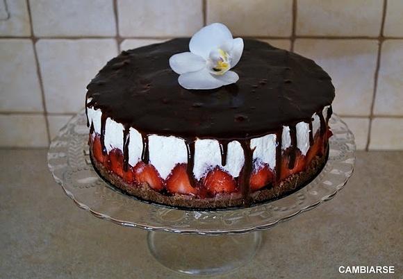 Tort truskawkowy