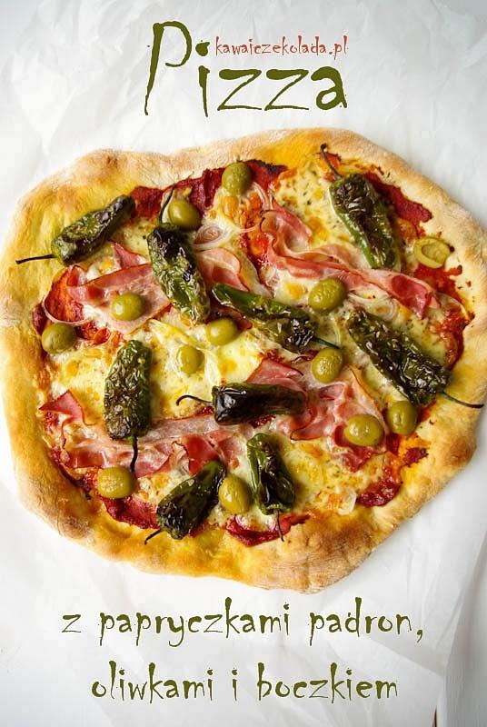 Pizza z papryczkami padron i boczkiem